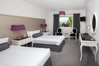 Отель Hotel Kilkenny Килкенни Двухместный номер с 2 отдельными кроватями-1